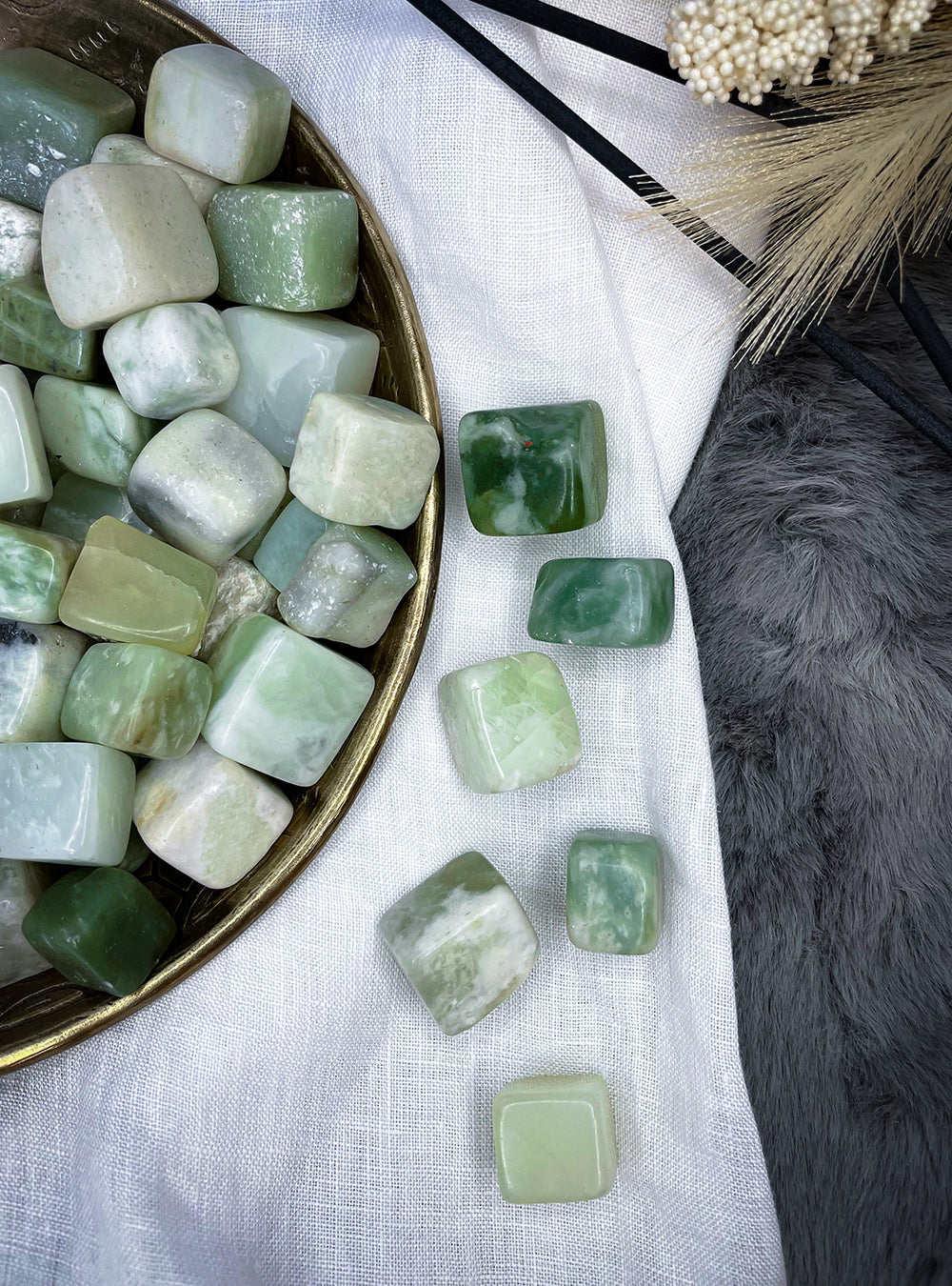 Jade tumbled crystals